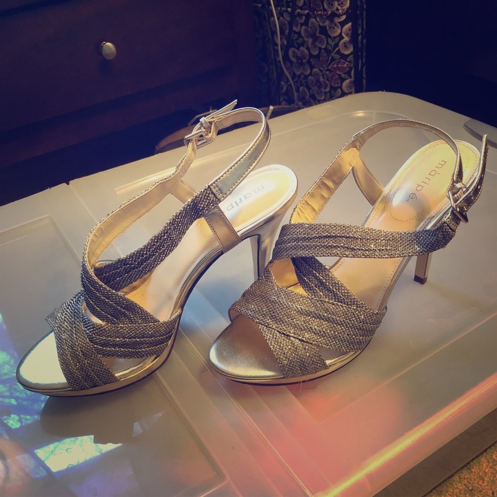 Maripé Sparkly High Heels!  4”